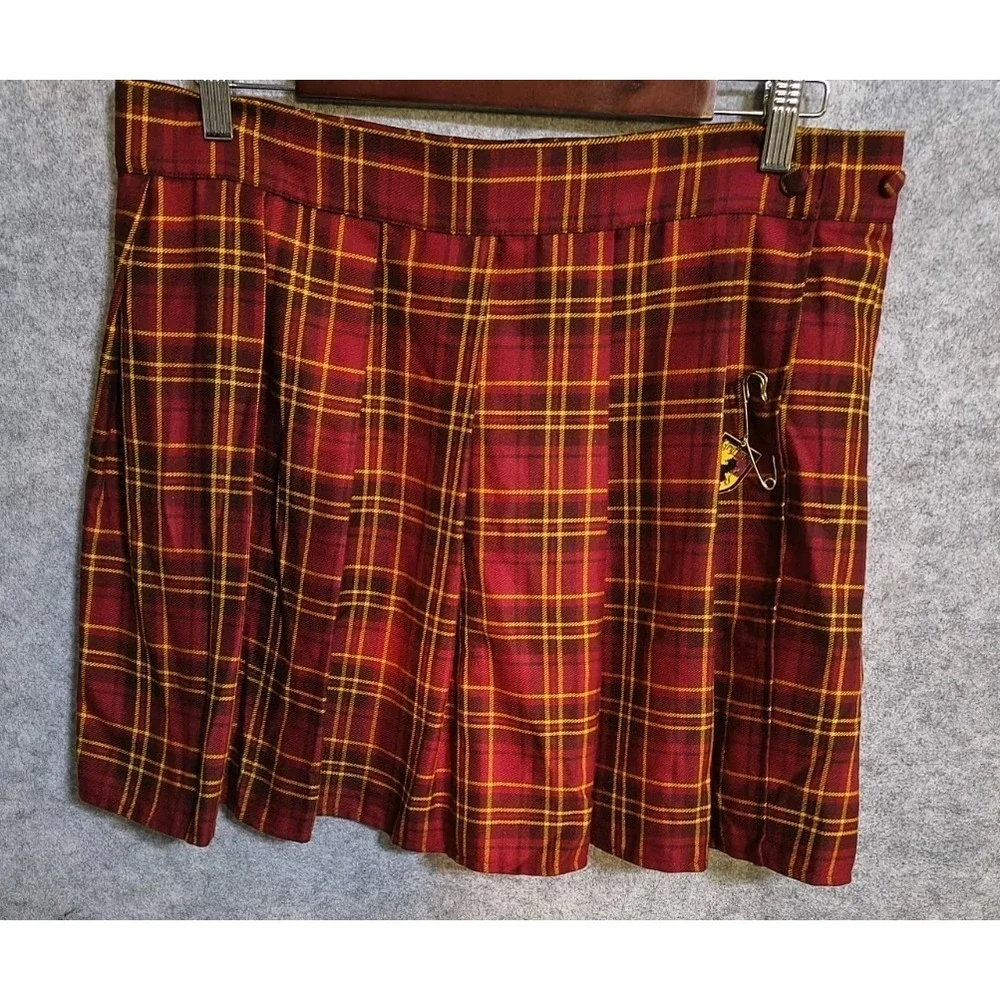 Harry Potter Gryffindor Plaid Pleated Skirt Women's XL Cosplay Mini Kilt & Pin